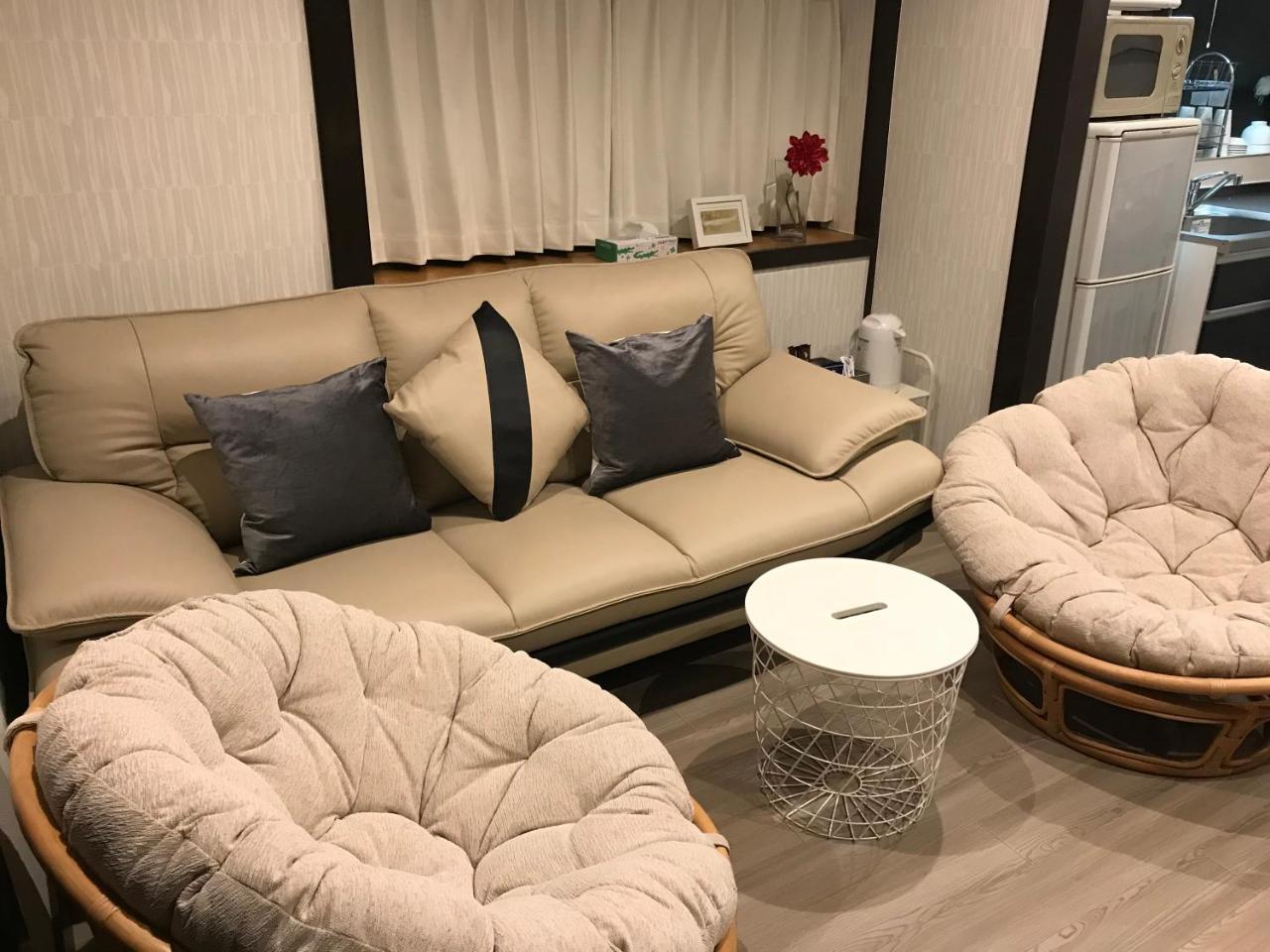Family House Apartment โอซาก้า ภายนอก รูปภาพ