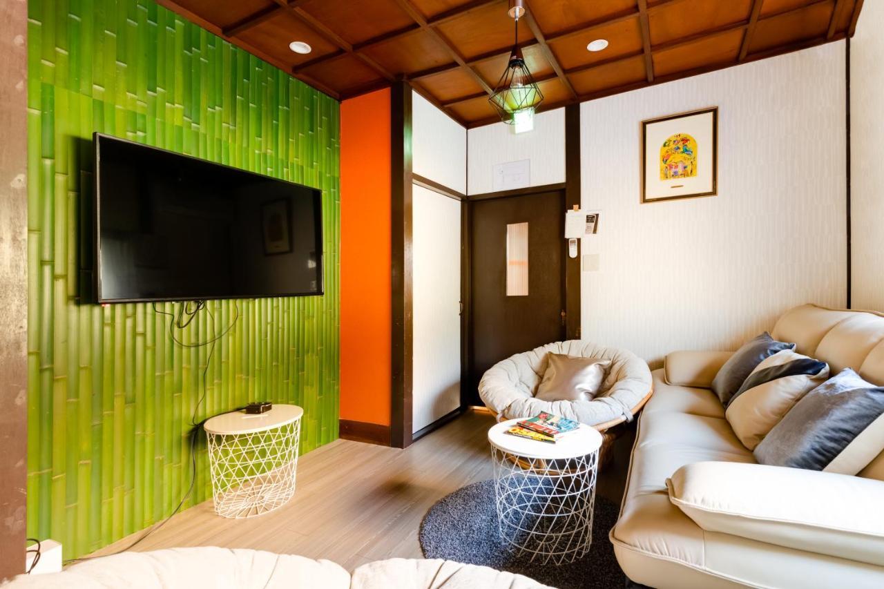 Family House Apartment โอซาก้า ภายนอก รูปภาพ