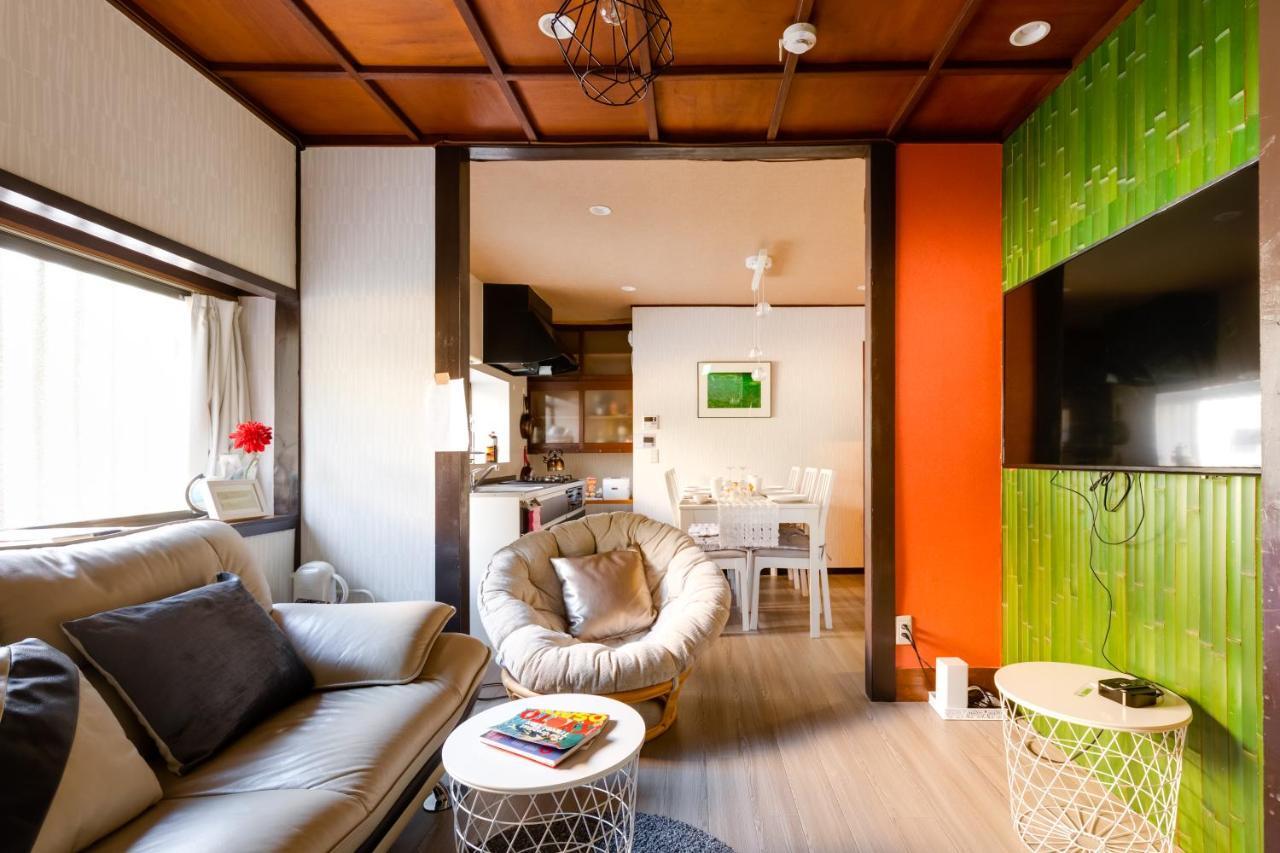 Family House Apartment โอซาก้า ภายนอก รูปภาพ